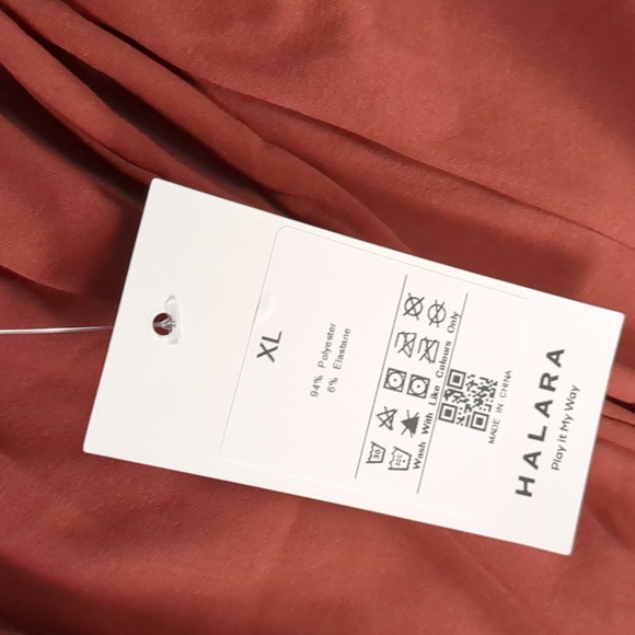 Halara shorts size XL - Picture 3 of 5